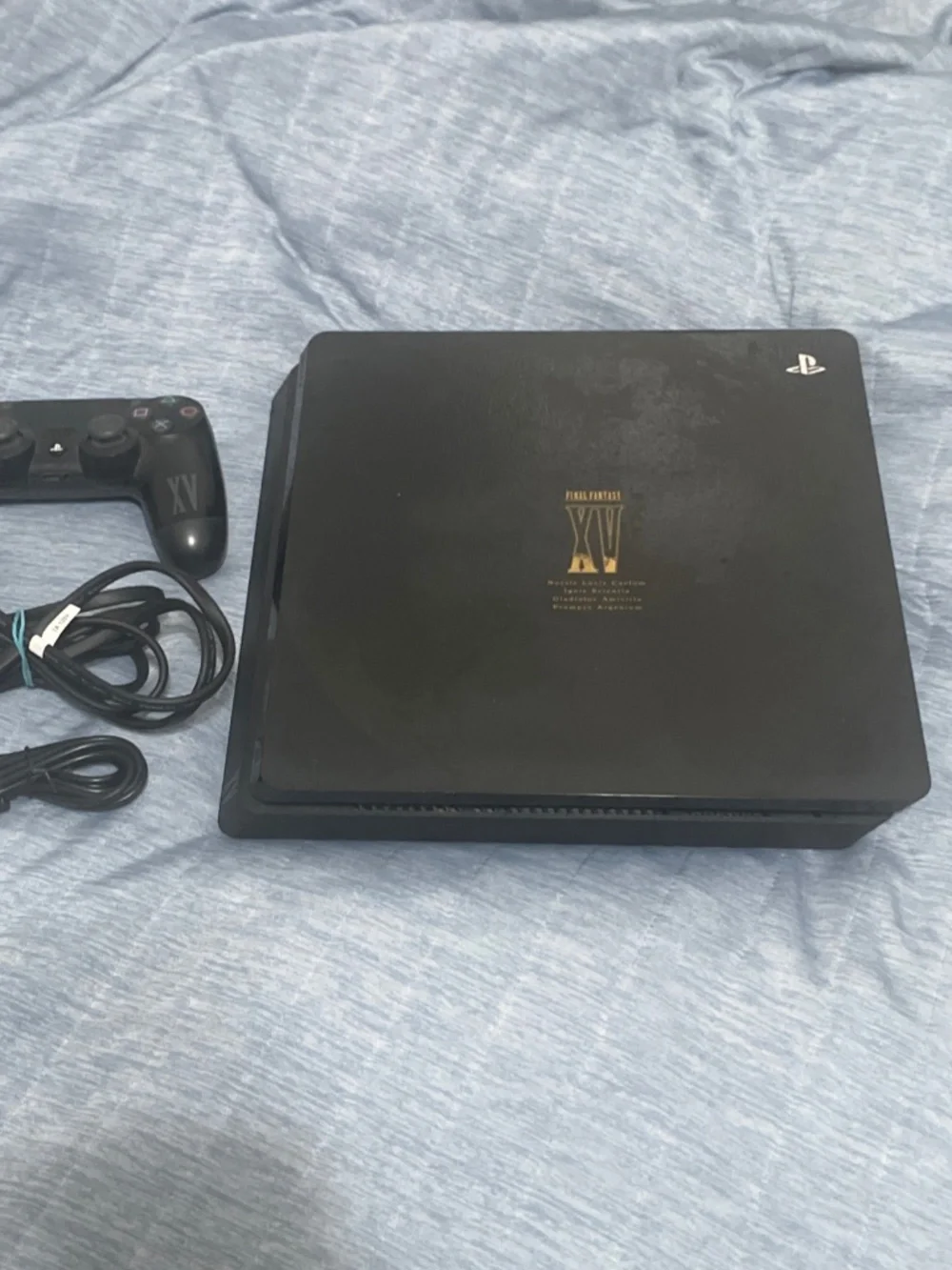 Sony PlayStation Final Fantasy XV Luna edition ps4